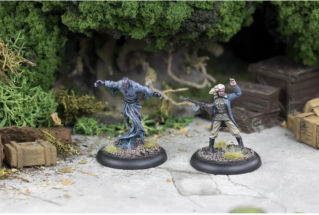 Achtung! Cthulhu Miniatures Natalya Unleashed Figure by MODIPHIUS ENTERTAINT LTD for Tabletop Gaming