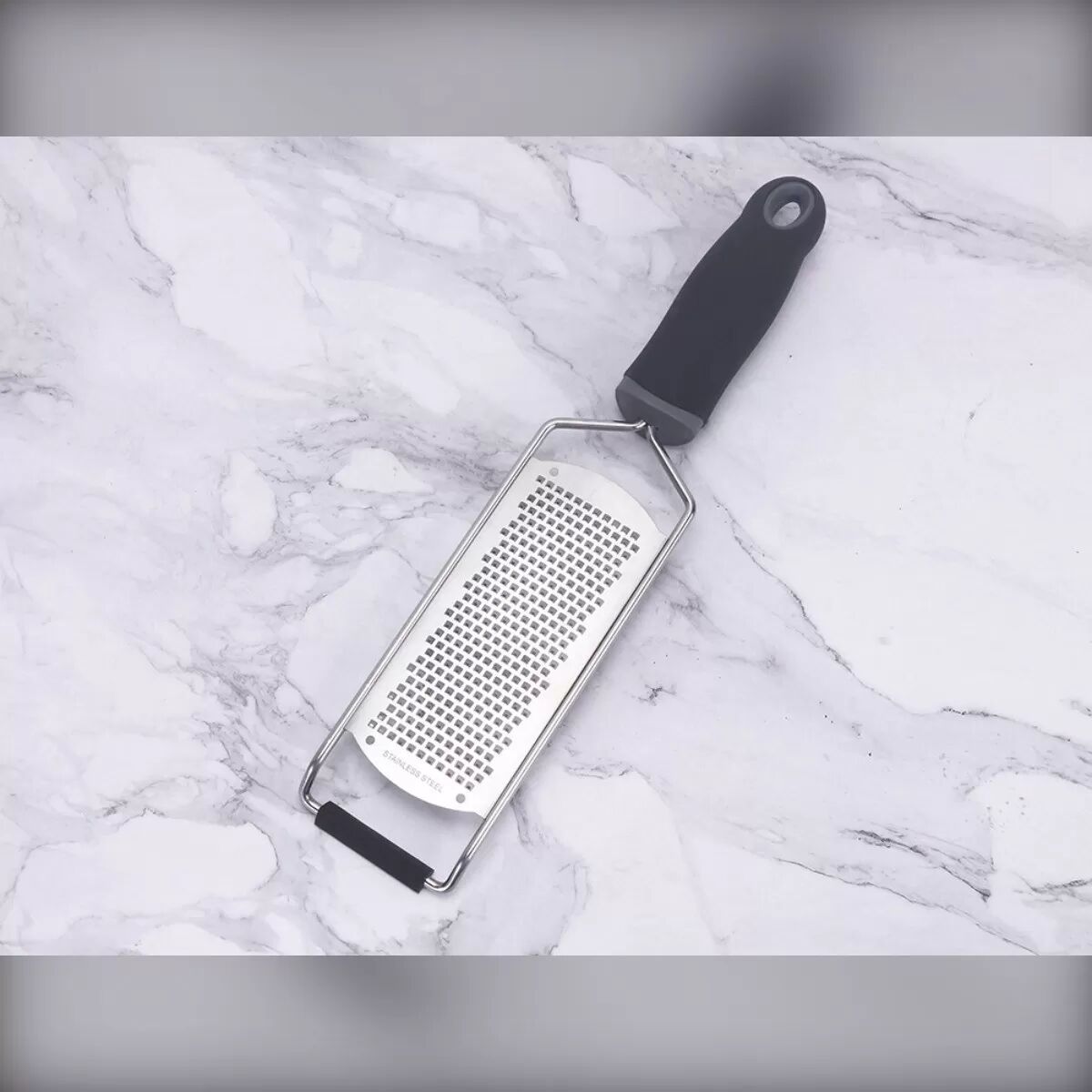 INF Râpe multifonction en acier inoxydable 304 avec brosse de nettoyage - Julienne, râpe à fromage, zesteur d'agrumes et