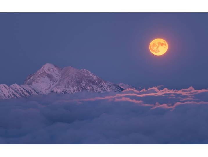 Fototapete PAPERMOON Photo-Art ALES KRIVEC, SUPER MOON ERHEBT SICH , bunt, B:1,5m L:1,11m, Vlies, Tapeten, Fototapete
