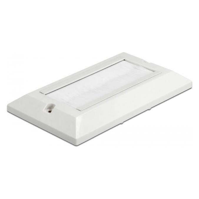 Delock Cable Management Cover 146 x 86 mm with white Brush Strips (66496)
