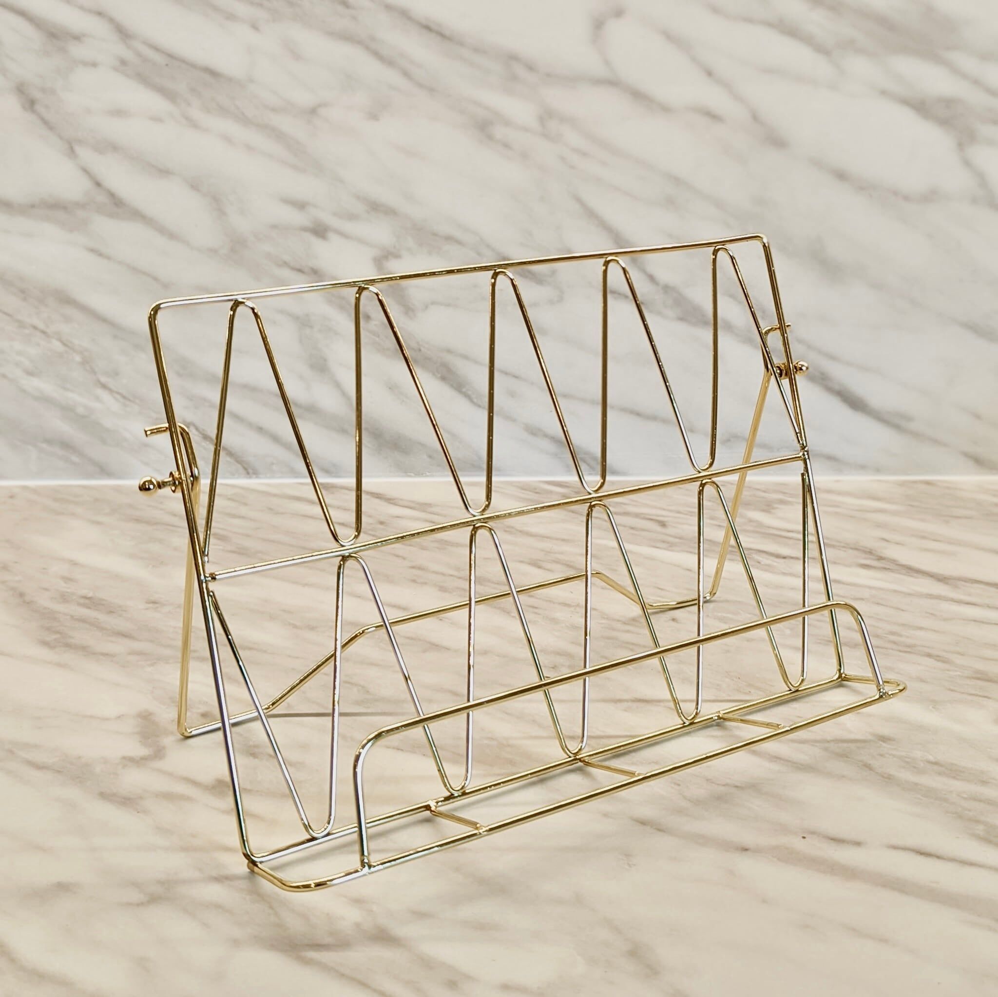 Bennie Gold Book Stand