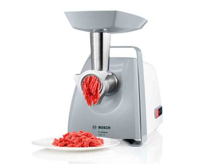 BOSCH Fleischwolf ProPower MFW45020, 1600 W Blockierlei., Rücklauf, 3 Lochscheiben, weiß , weiß (weiß, window grau), B:19,9cm H:25,4cm T:29,5cm, Zerkleinerer, Edelstahl Loch-Scheiben 3,8 + 8mm, Stopfer, Kebbe-, Wurst-Aufsatz, Fleischwolf