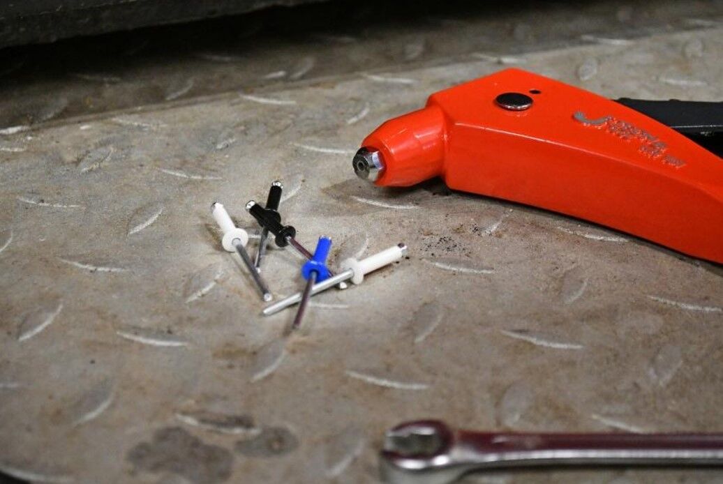 PRECISION-STEEL 211470 Rivet