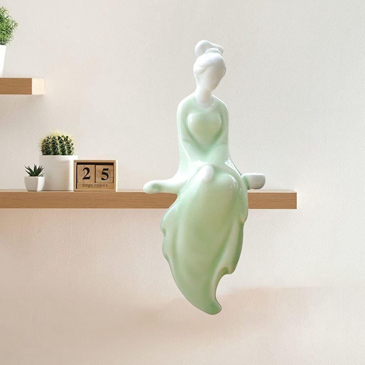 Moderne keramische dame sculptuur voor decoratie in huis of kantoor