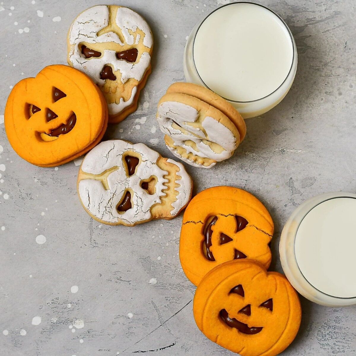 INF Halloween-Ausstechformen-Set aus Edelstahl mit Cartoon-Motiv für kreative Plätzchen