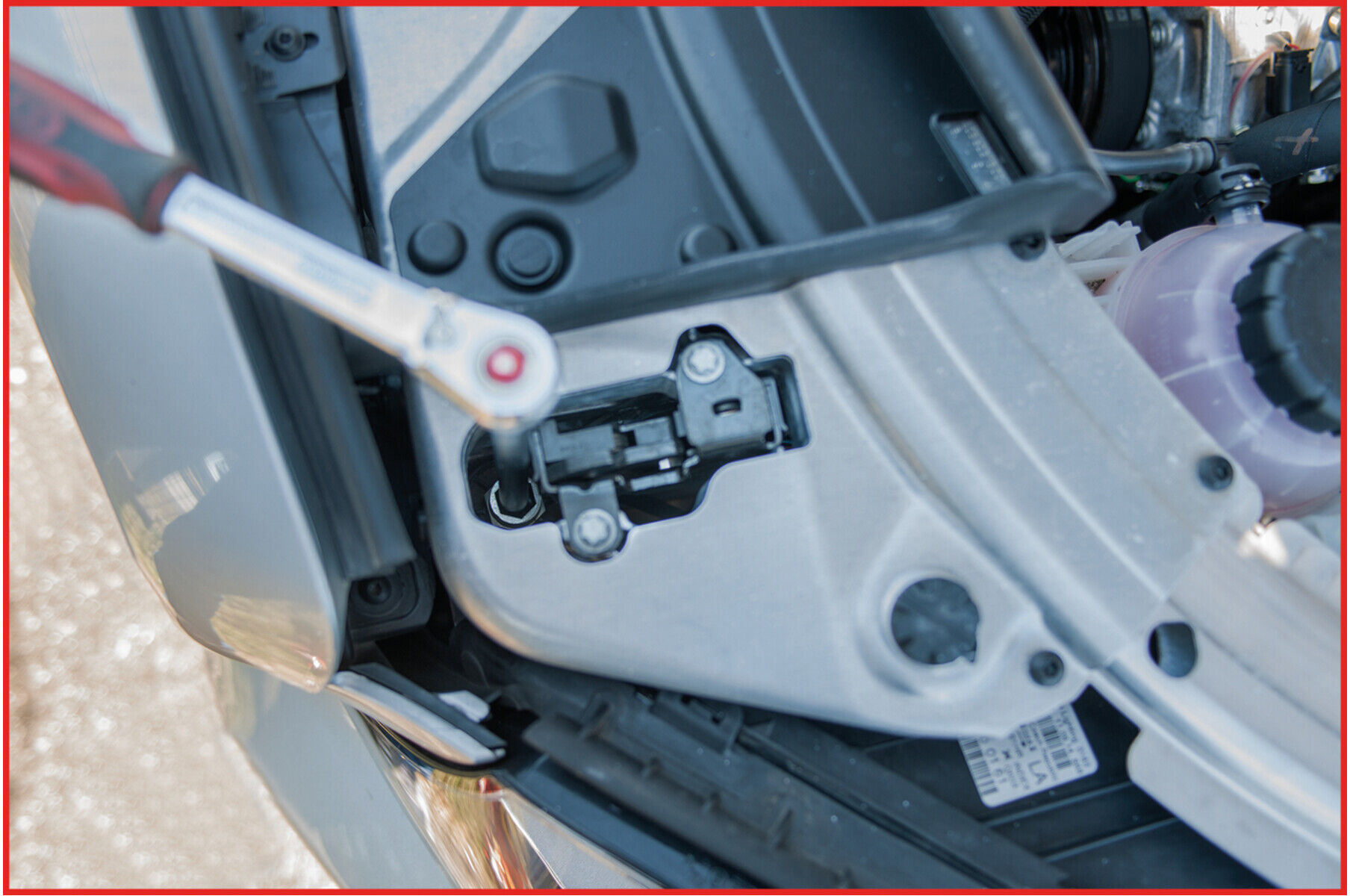 KS Tools Scheinwerfer-Einstell-Schlüssel Mercedes (150.8110)