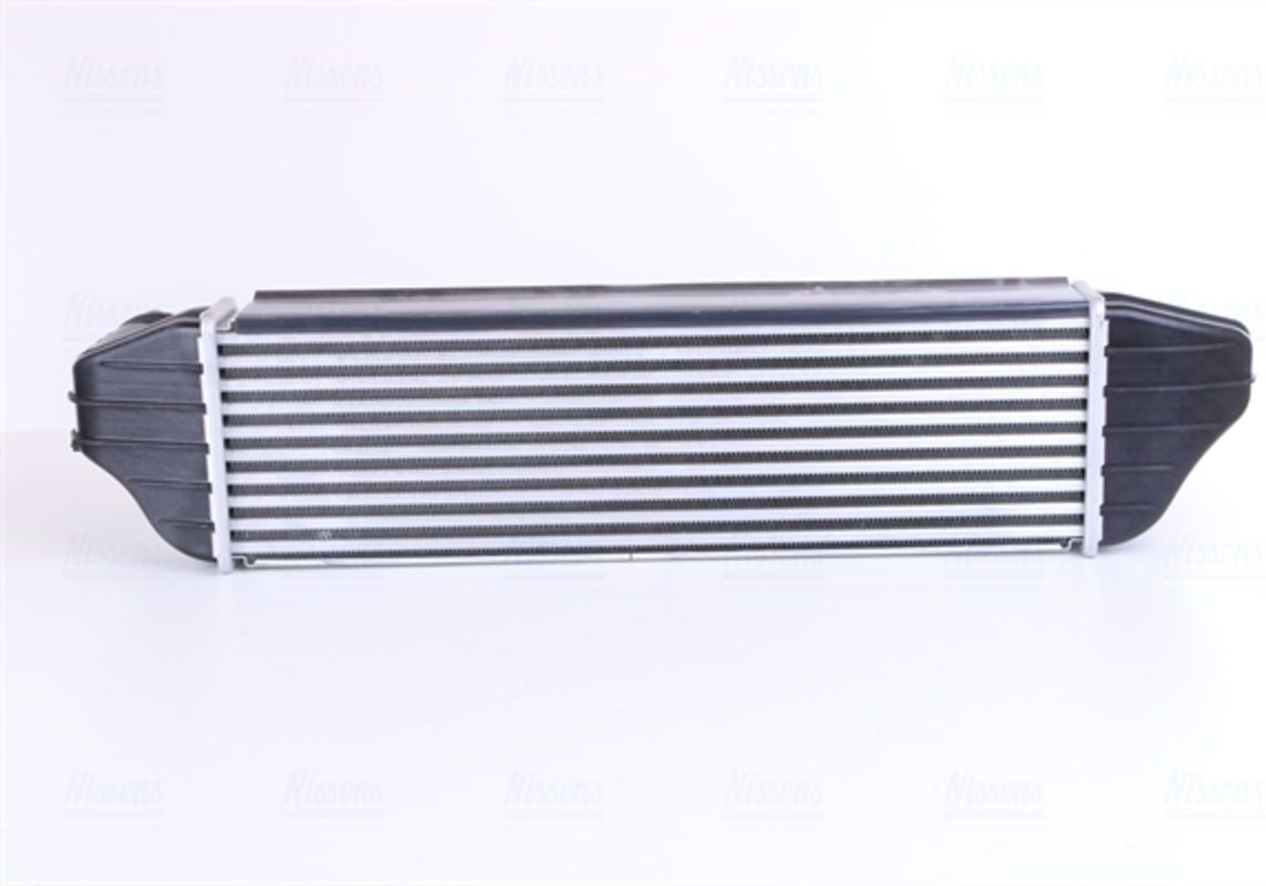Ladeluftkühler NISSENS 96129