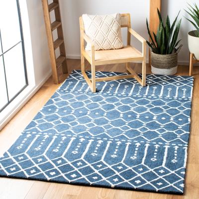 SAFAVIEH Handmade Himalaya Shira Modern Wool Rug