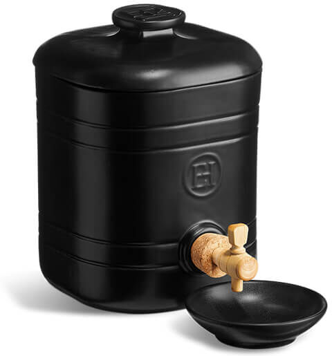 Emile Henry Black Truffle Vinegar Pot 2.0L