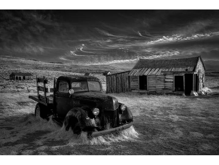 Fototapete PAPERMOON Photo-Art ROB DARBY, KEIN GOLD MEHR , bunt, B:4m L:2,6m, Vlies, Tapeten, Fototapete