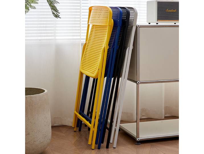 Chaises pliantes, chaises colorées minimalistes pour fêtes et activités, chaises de salle à manger, chaises de bureau, chaises de conférence, chaises d'extérieur