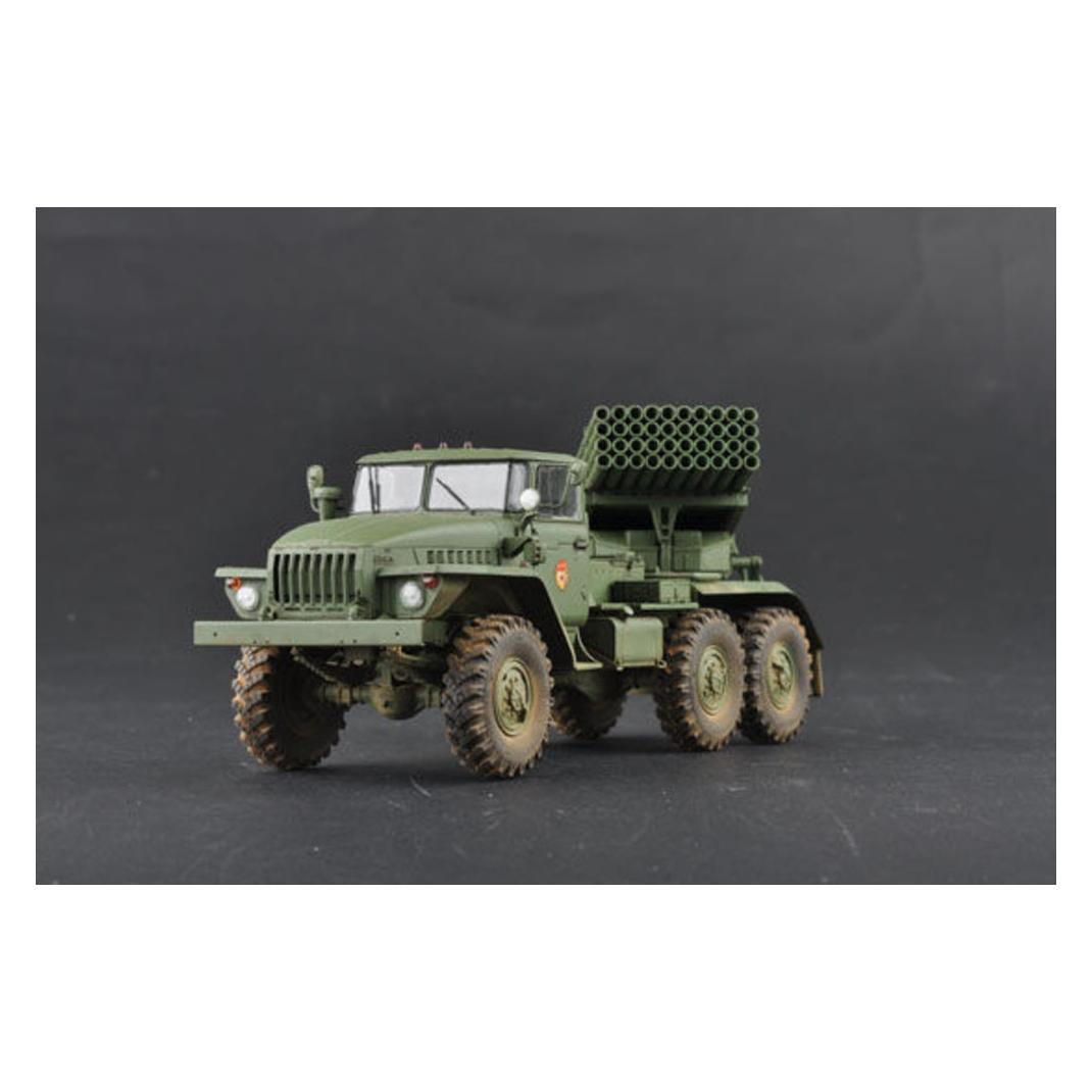 Trumpeter Russian BM-21 Hail MRL-Early (01013)