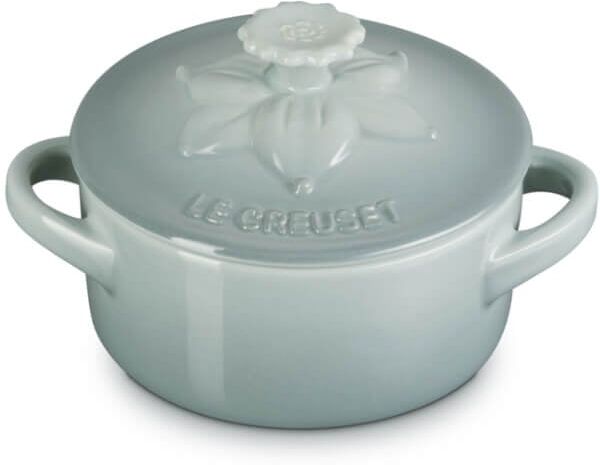 Le Creuset La Jardin Daffodil Stoneware Petite Round Casserole - Sea Salt