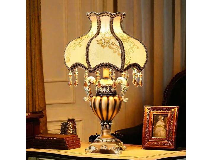 Lampe de Table en tissu européen lumière de luxe rétro américain classique luxe chaud salle de mariage décoration chambre Table de chevet lumière