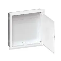 Hager FWU32D Feldverteiler UP 72PLE, leer, IP30, SKII, Nischenmaße 507x565x115mm