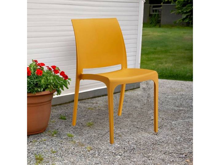 Chaise d'Extérieur Camo Dmora en Plastique Jaune