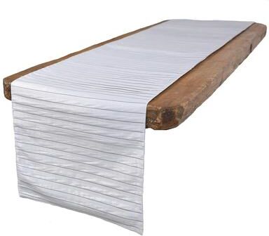 Manor Luxe Moonbeam Contracted Table Runner, 15 by 70-Inch, Gold