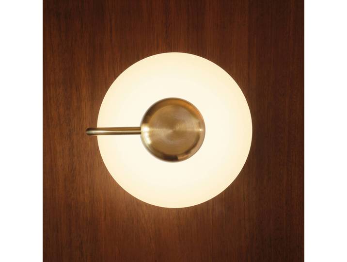 kdln Designer Wandleuchte TRATTO, dimmbar, messing / gold, für Wohn- / Esszimmer, Metall, Design