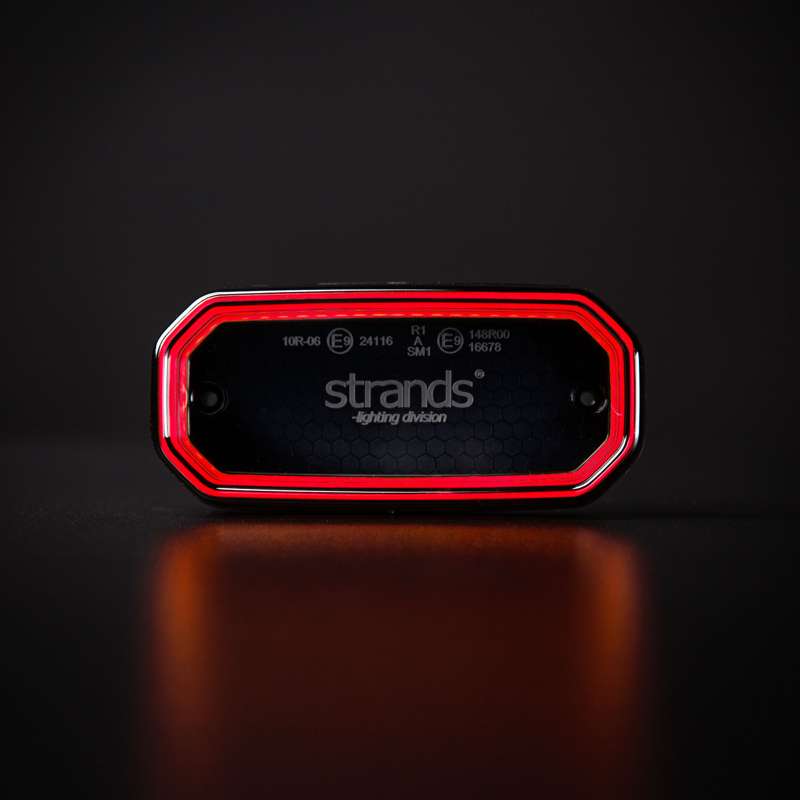 Strands-FOR9T Scale Red