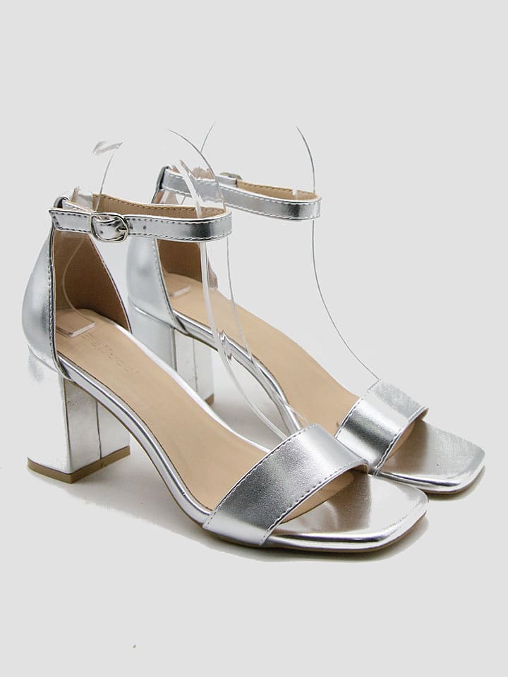 Bellucci Sandaletten in Silber - 41