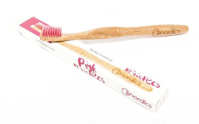 Nordics Bamboo Toothbrush - Pink 10 gr
