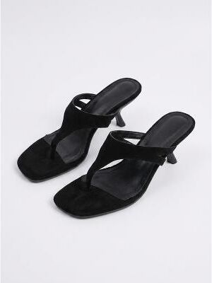 LightInthebox Women's Chic Black Thong Heeled Sandals - Minimalist Kitten Heel Flip Flops with T-Strap Design for Daily Summer Outfits Evening Dates
