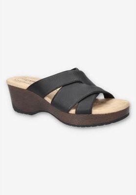 Women's Ren Slip-Resistant Sandal by Easy Street in Black (Size 9 M)