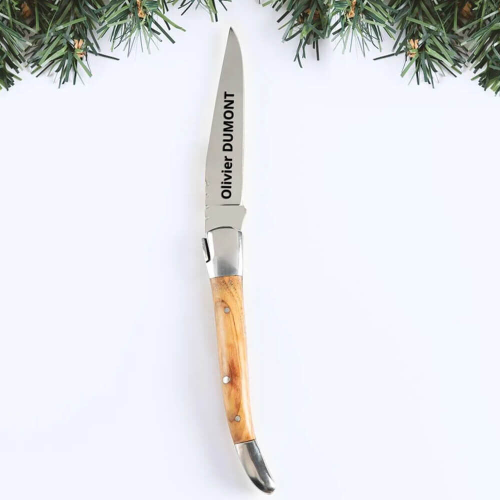 Ocadeau Couteau en bois Olivier gravé