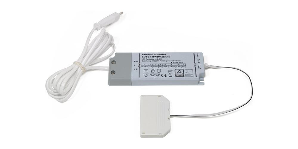 L&S LED-converter 230 V naar 24 V 15 W met 6-voudige verdeler