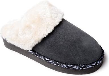 Minnetonka Cerise - Womens 11 Black Slipper Medium