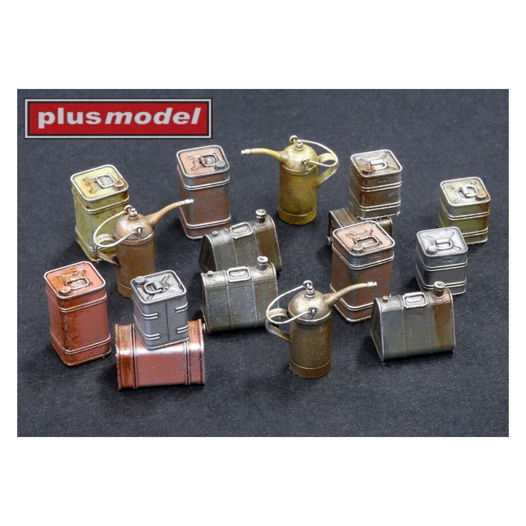 Plus Model German oil canisters (DP3008)