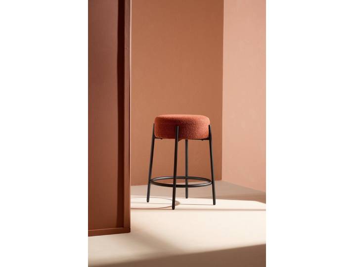 Venture Home Barhocker Tucson, Barhocker in Bouclé, niedrige Sitzfläche, belastbar bis 150 kg, Tresenstuhl, Bouclé-Bezug, Stahlbeine, Fußstütze, modern