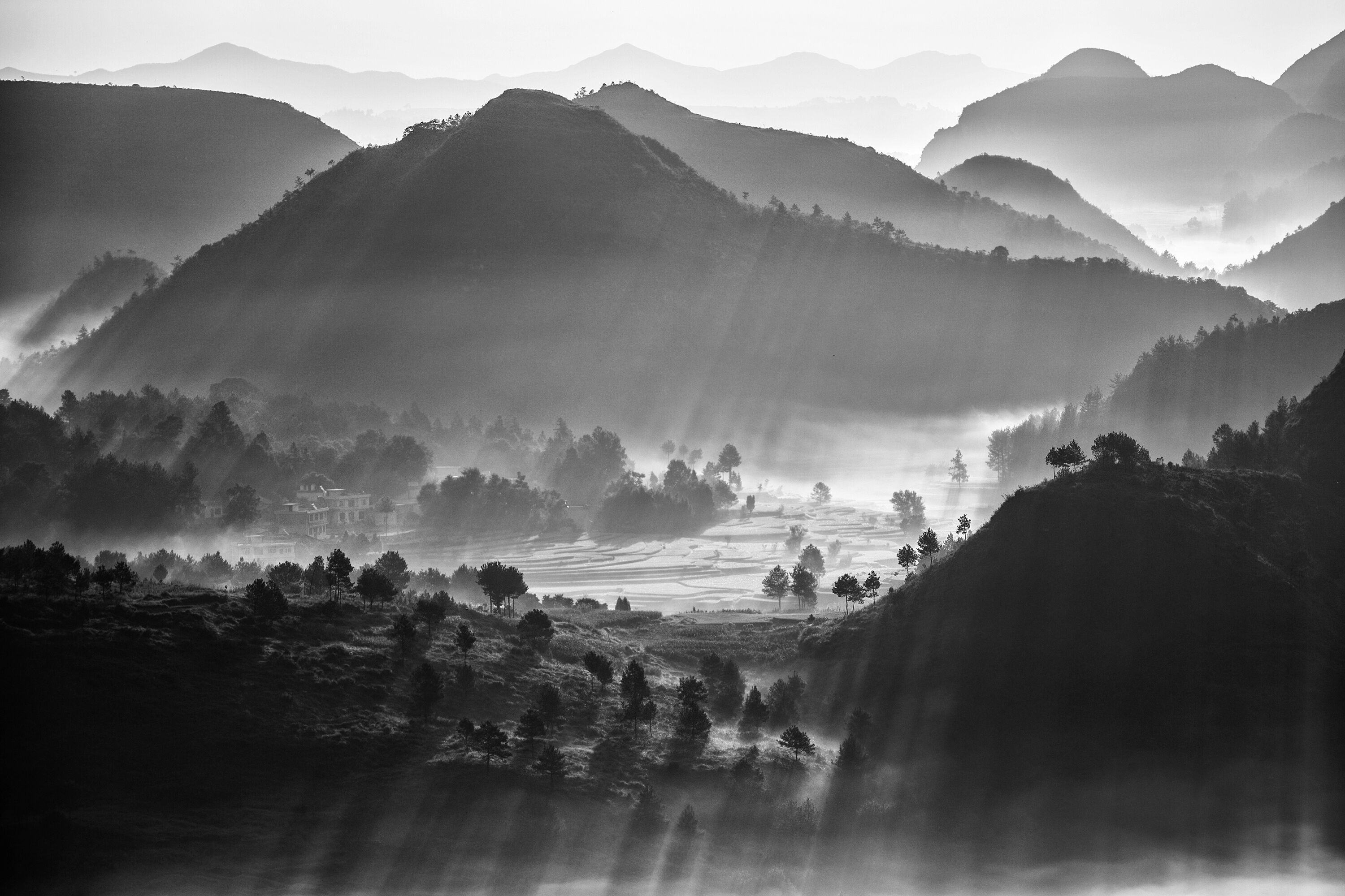 Fototapete PAPERMOON "Photo-Art ZHOU CHENGZHOU, NEBLIGES MEER VON WOLKEN", bunt, B:4m L:2,6m, Vlies, Tapeten, Fototapete bunt B/L: 4m x 2,6m, Bahnen: 8 Stk.
