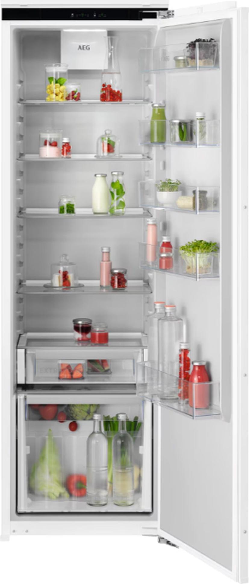 AEG Einbaukühlschrank / 1780 mm / 310 L / Festtür NSK6D181EC