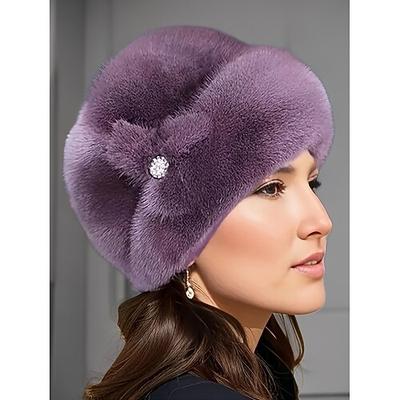 Weihnachtsmütze aus Kunstpelz für Damen mit Schmuckstein-Blumendetail, weiches Plüschdesign in mehreren Farben für die Winterferien