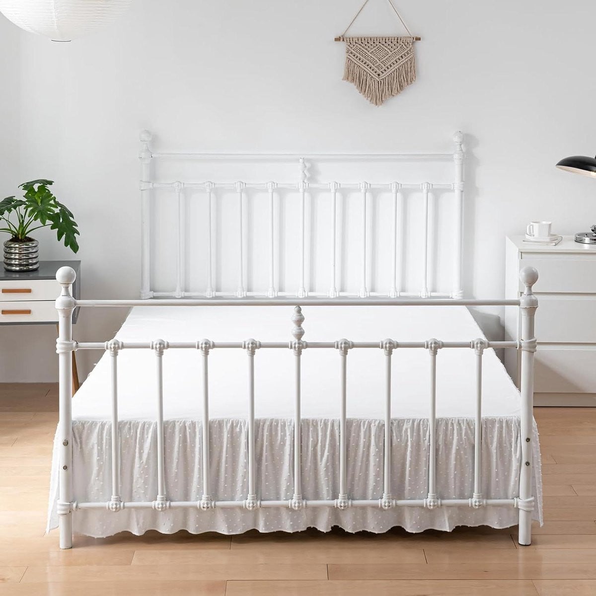 Wit Bedrok met Ruches en Getufte Stippen Design - Bedrok Split Hoek - 16 Inch