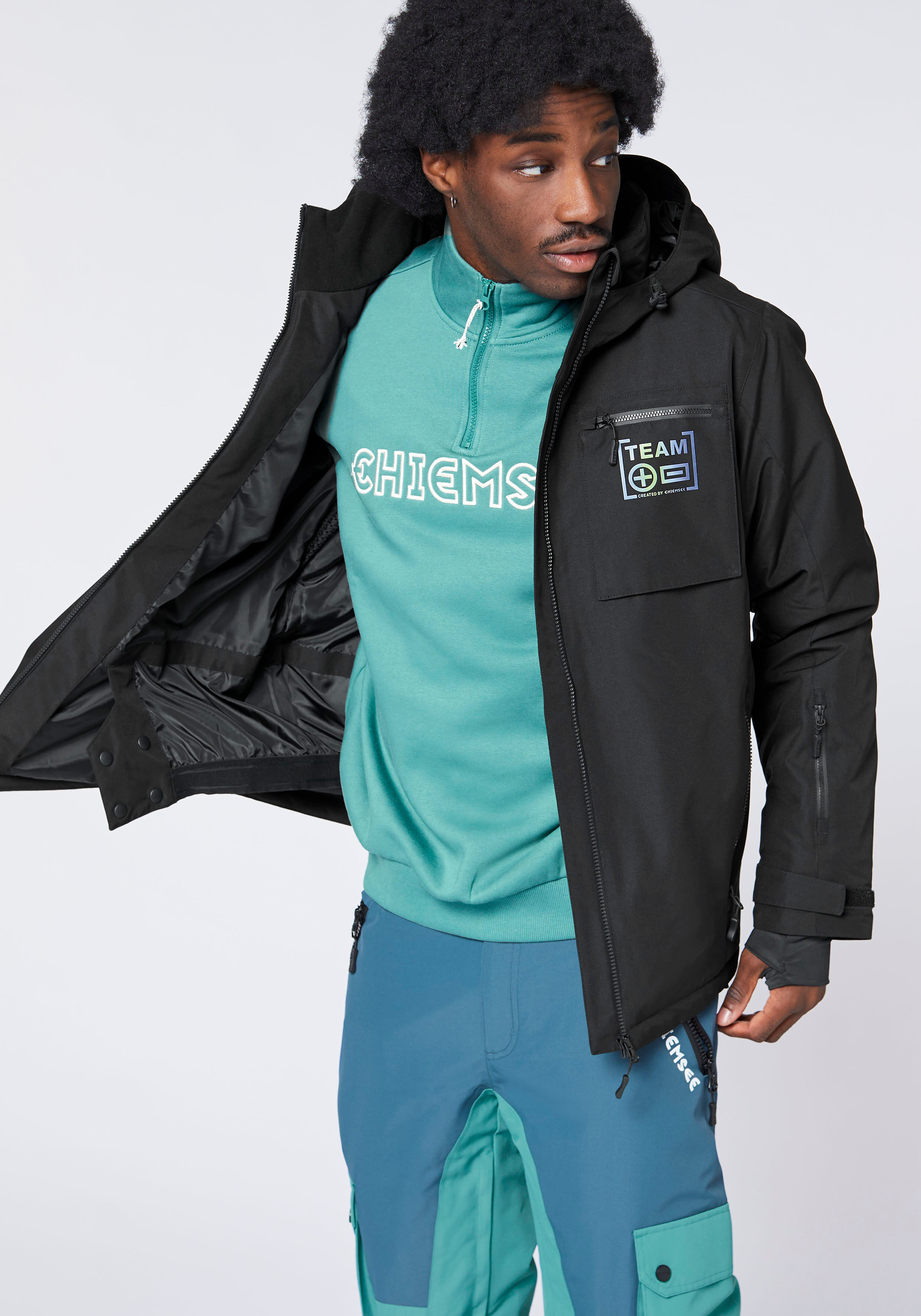 Skijacke CHIEMSEE, Herren, Gr. 48, schwarz, 100% Polyester, regular fit, ohne Ausschnitt, Windstopperbündchen, Jacken Skijacke, - mit abnehmbarer Kapuze