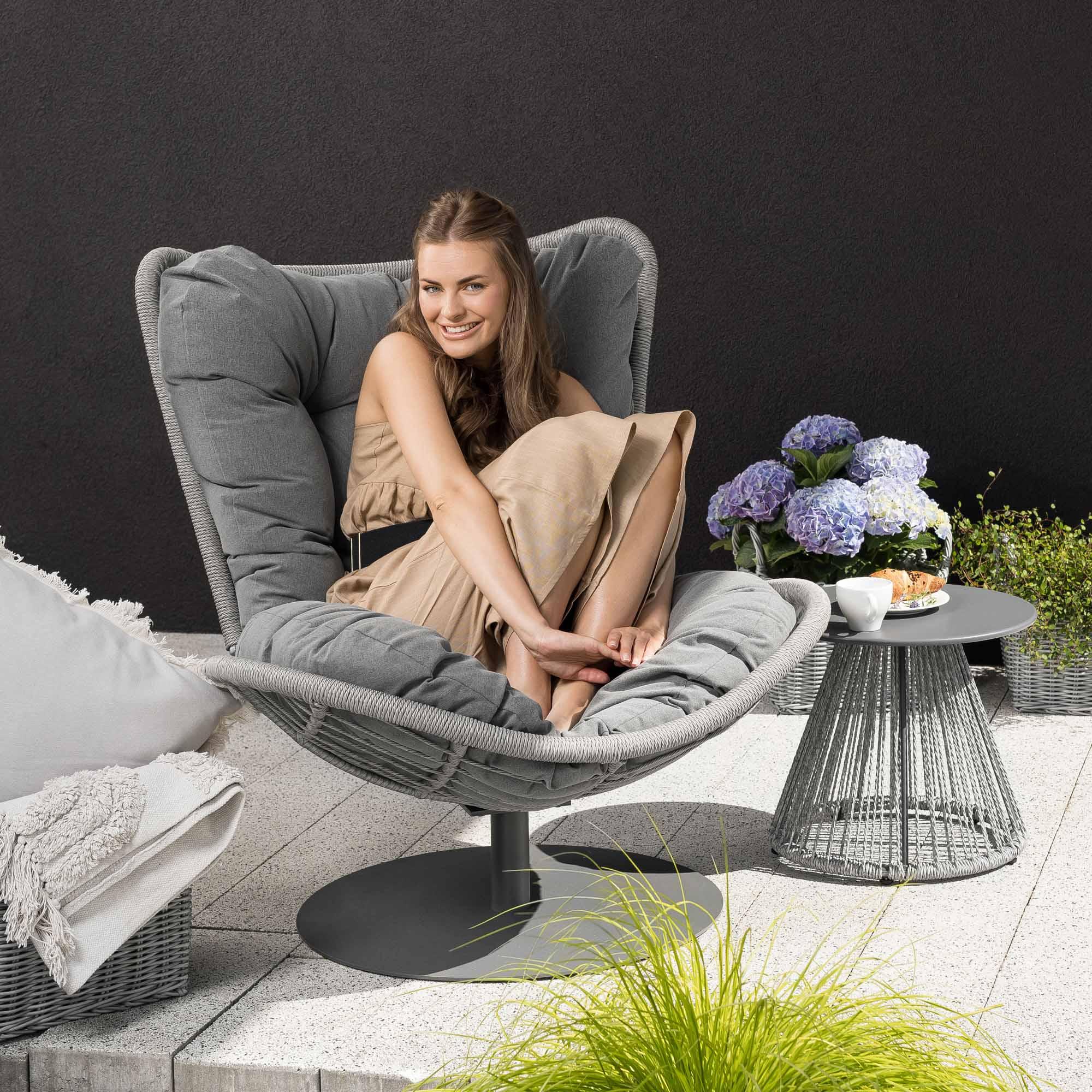 di volio Gartensessel SALO - grau, Lounge Sessel aus PE-Rattan mit Standfuß, bequem & stabil