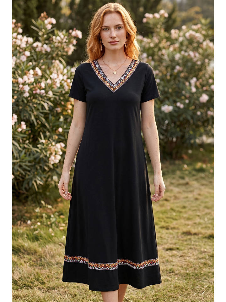SOULSHAE Kleid in Schwarz - 4XL/5XL