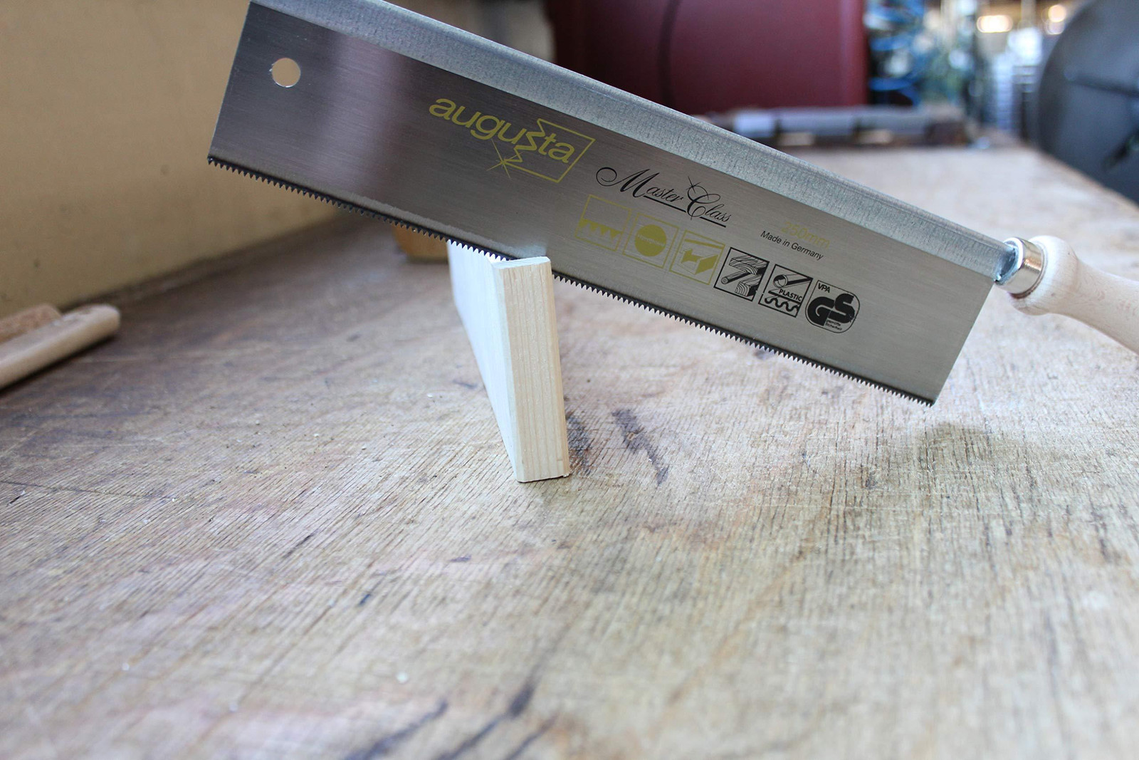 HOMEDE Augusta precisiezaag 250 mm voor schuine sneden