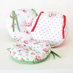 BOLTZE GRUPPE GmbH Sitzkissen Larissa 3s D40cm Farbmix Baumwolle Handwäsche Material: Bezug: 100% Baumwolle Füllung: Polyester Verschlussmöglichkeit: Reißverschluss