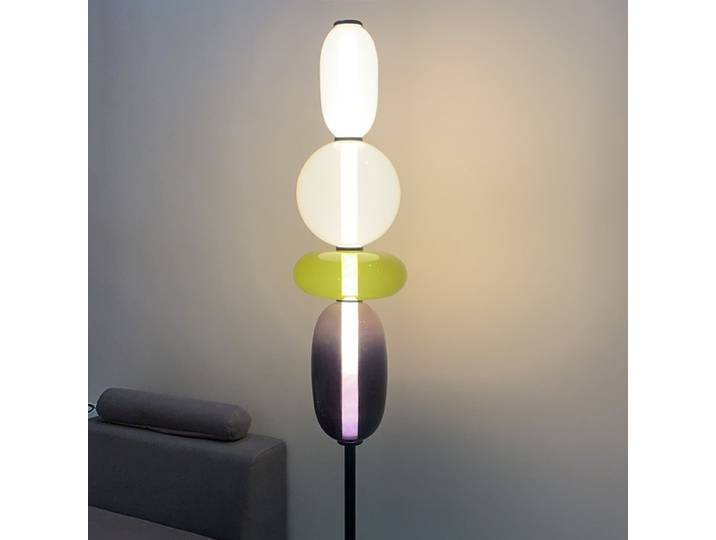 Lampe de Table LED en verre coloré nordique, luminaire décoratif d'intérieur, idéal pour un salon, une chambre à coucher ou un bureau, design italien, 2026