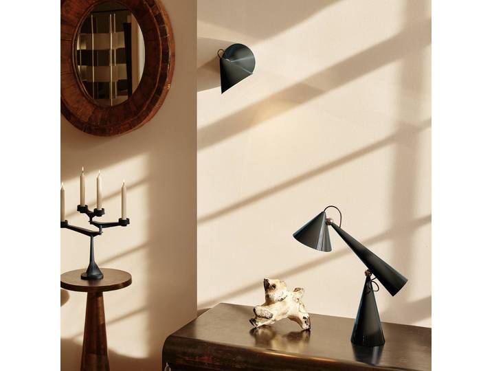 Tom Dixon Wandlampe Pose, dimmbar, grün, für Wohn- / Esszimmer, Metall, Design, Wandleuchte, Wandlampe Innen