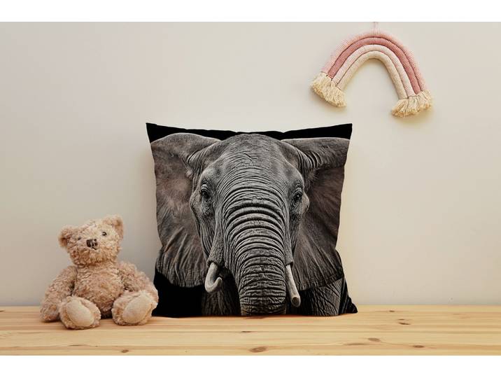 Dekokissen QUEENCE Elefant , schwarz (schwarz, bedruckt), B:40cm H:1cm L:40cm, Polyester, Dekokissen_Sitzkissen_Kissenhüllen, Dekokissen, Kissenhülle mit HD Premium Druck, geruchsneutral, 40x40cm