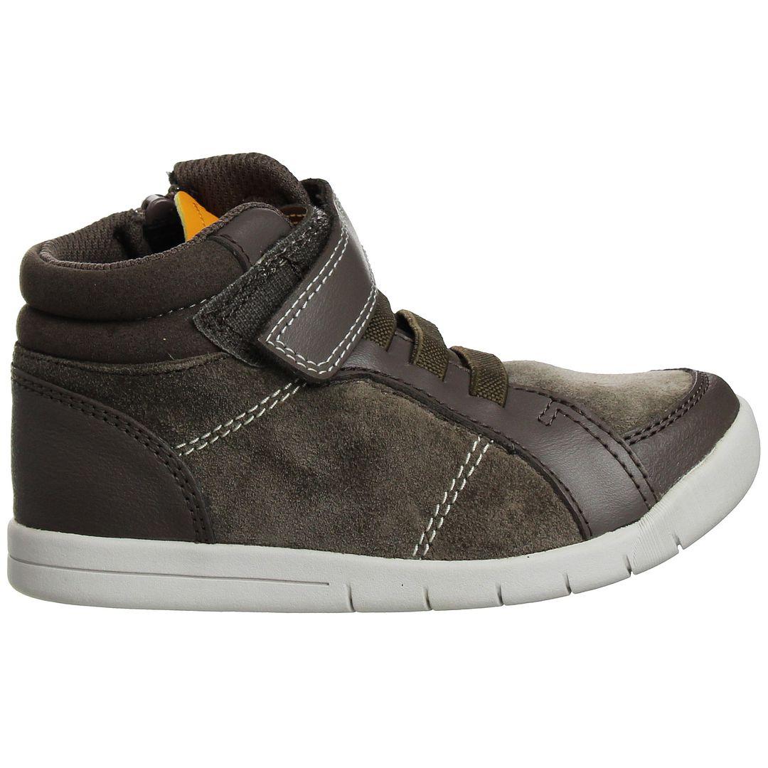 Clarks Emery Beat Bruine Kinderschoenen