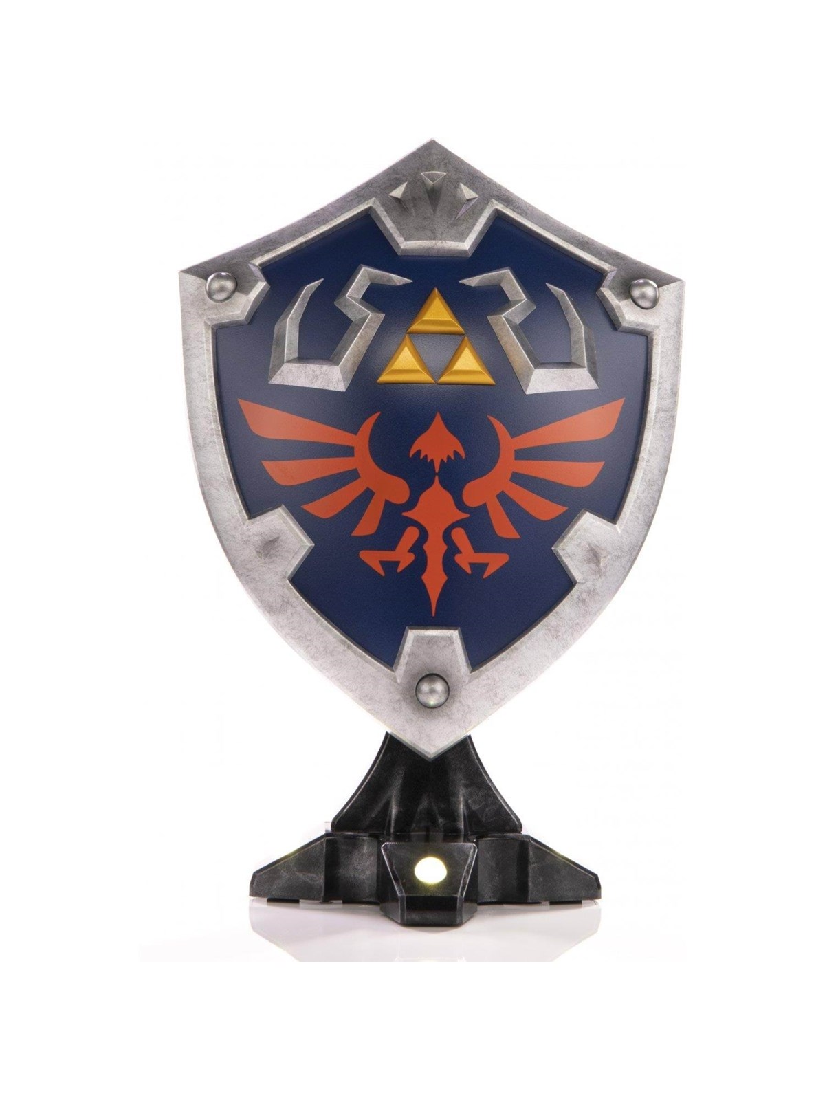 First 4 Figures - The Legend of Zelda Breath of the Wild PVC Painted Statue: Hylian Shield (Collector's Edition) - Figur