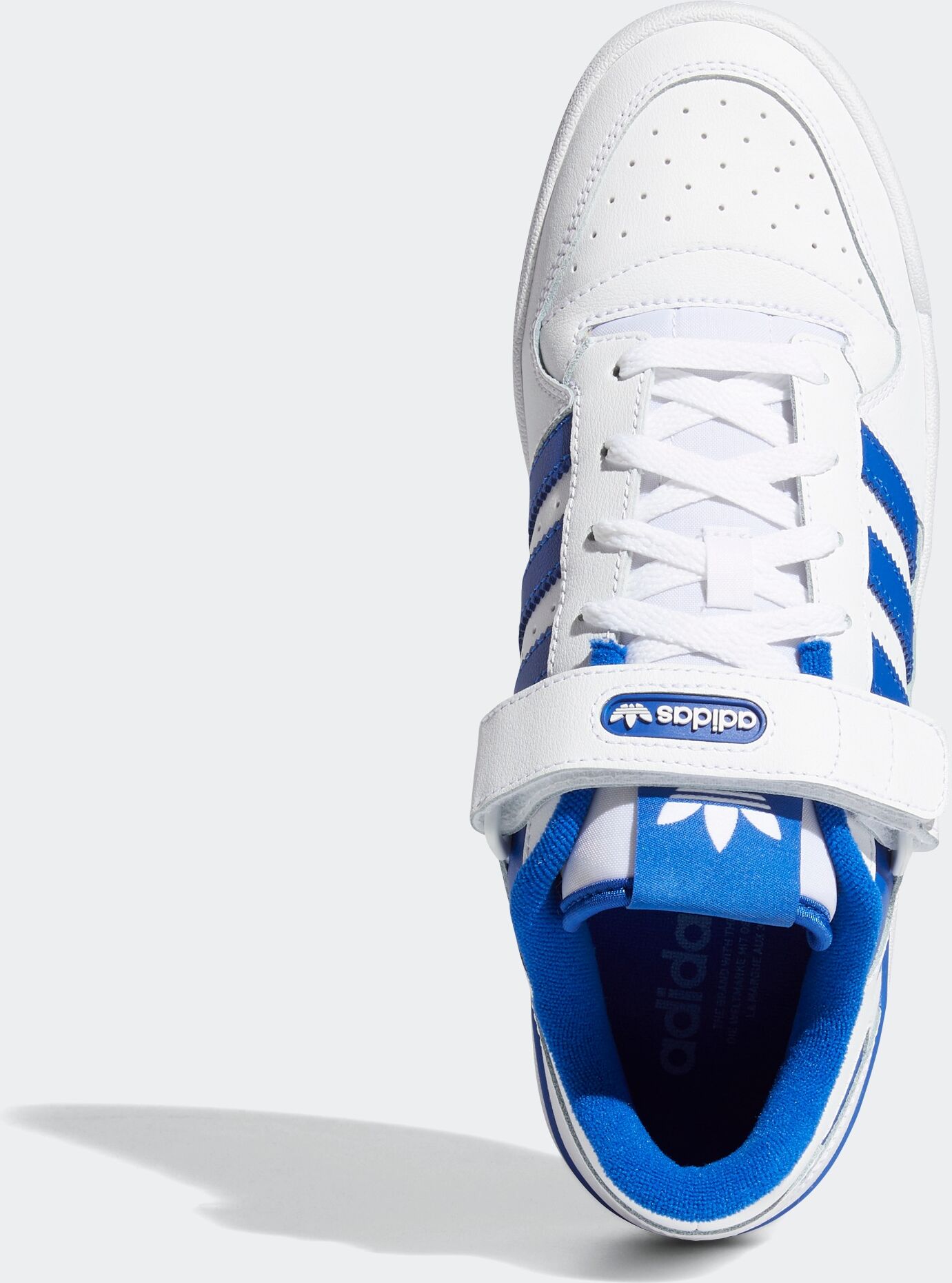 Sneaker ADIDAS ORIGINALS "FORUM LOW", Herren, Gr. 44, weiss (cloud weiß, cloud weiß, royal blau), Polyurethan, Synthetik, Schuhe Sneaker cloud weiß, cloud weiß, royal blau 44