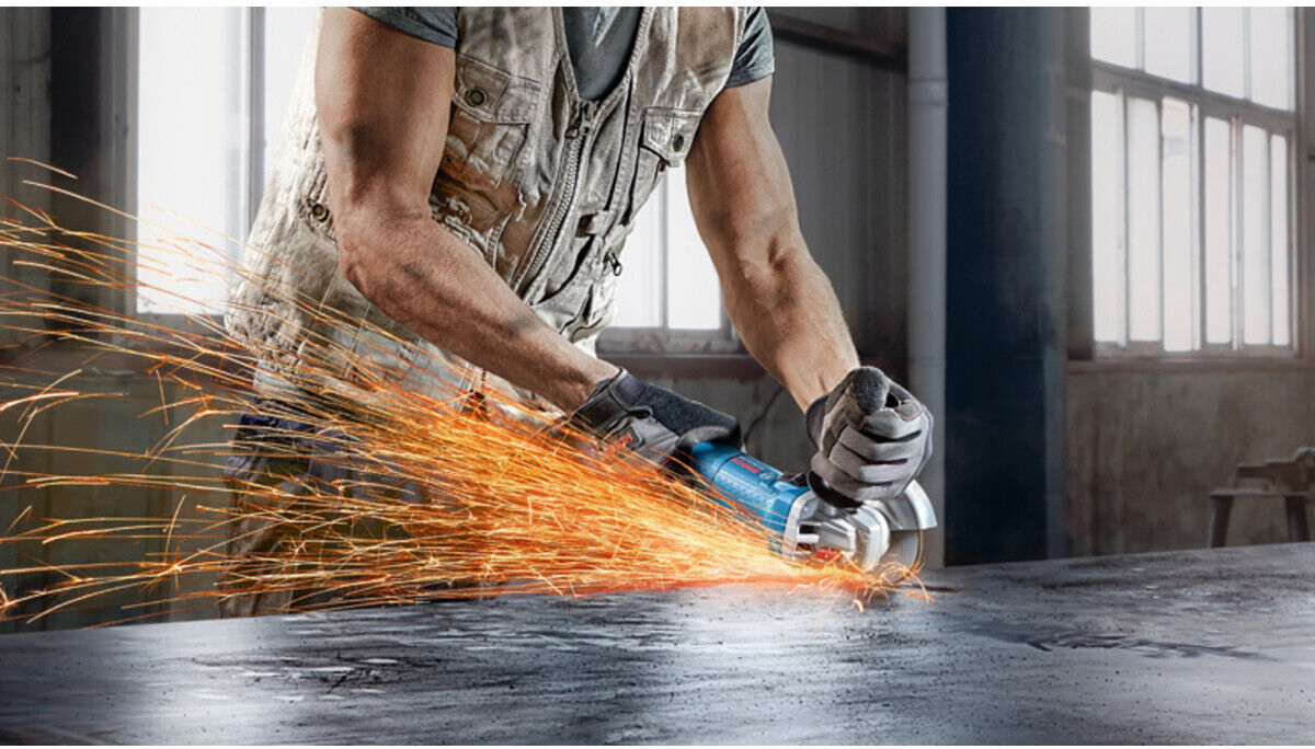 Bosch Combo Kit: 2-tlg. Winkelschleifer-Set: GWS 22-230 J + GWS 880 (06018C1307)