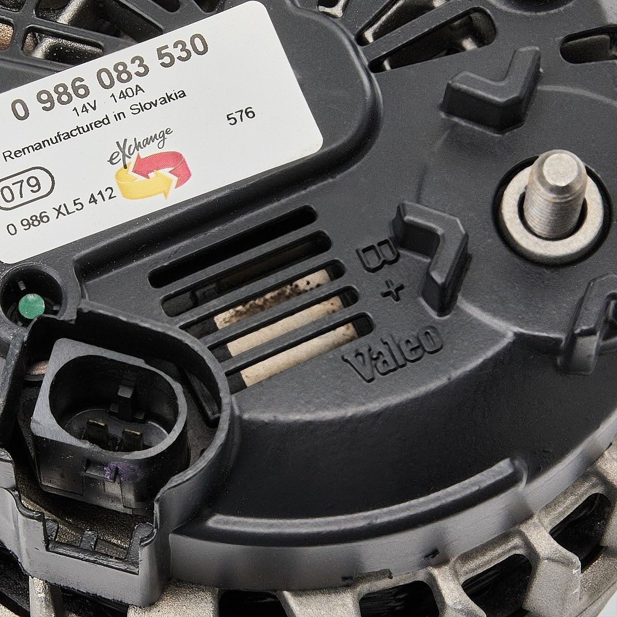 Bosch 0 986 083 530 Alternator