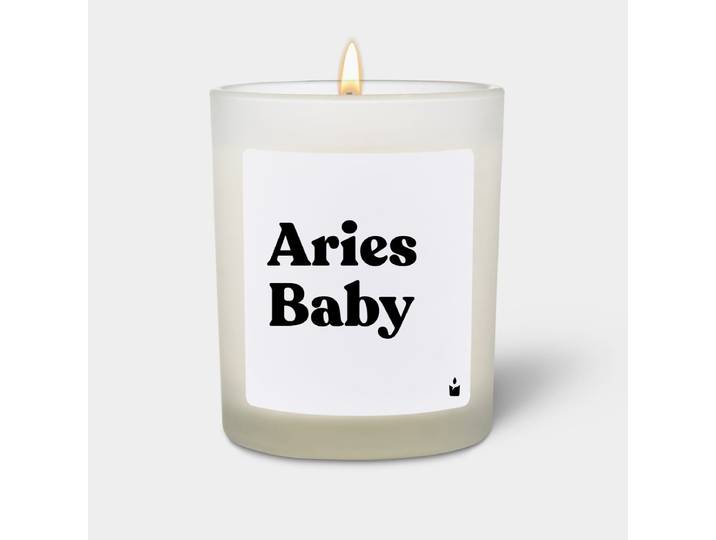 Duftkerze Weiss Flowery Aries Baby